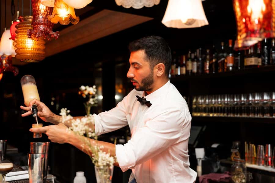 Sydney: Cabaret Dinner Show at the Honeycomb Club - Key points before you book