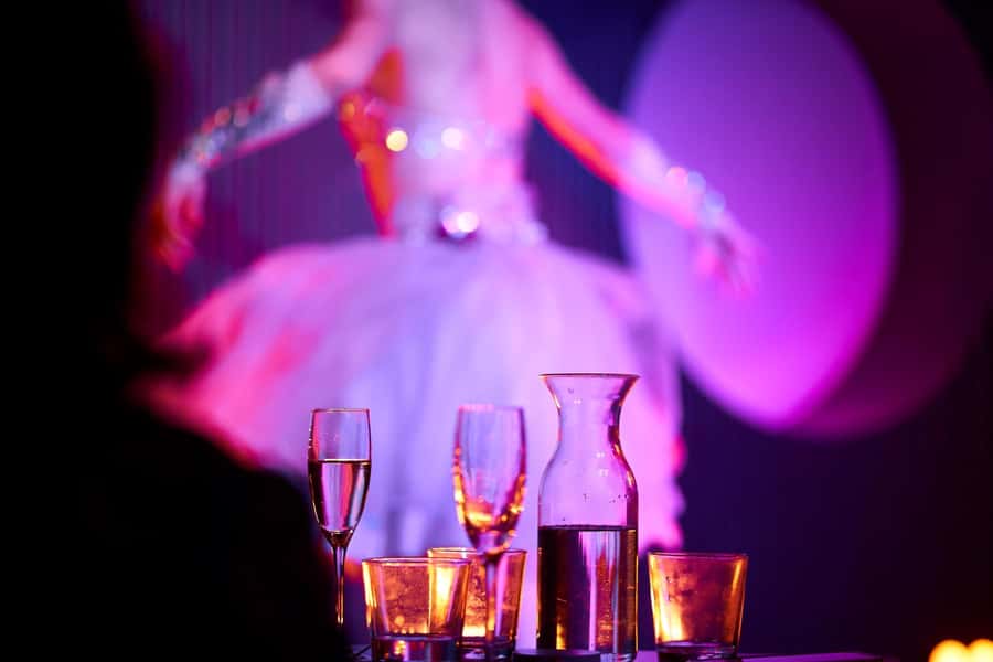 Sydney: Cabaret Dinner Show at the Honeycomb Club - Practical ways to improve your evening