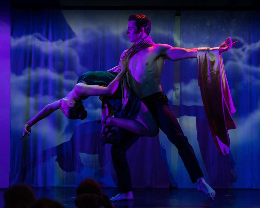 Sydney Harbour: Cabaret Cruise with 3-Course Dinner - FAQ