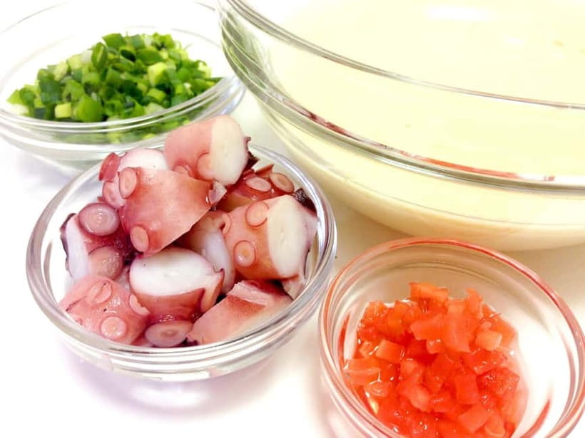 Takoyaki cooking experience in Kabukicho, Shinjuku - Finding the cooking class in Kabukicho