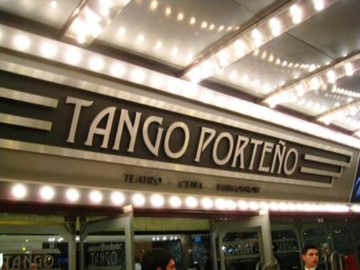 Tango Porteño Show with Optional Dinner and Tango Lesson