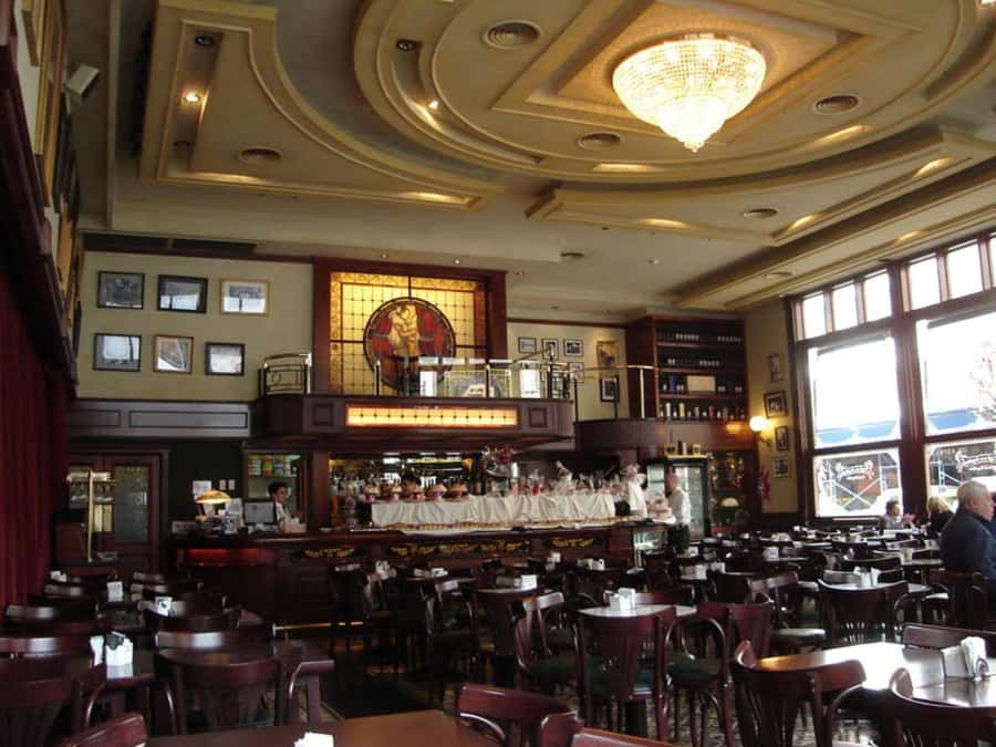 Tango Show at Café de los Angelitos - How this compares with the show-only choice