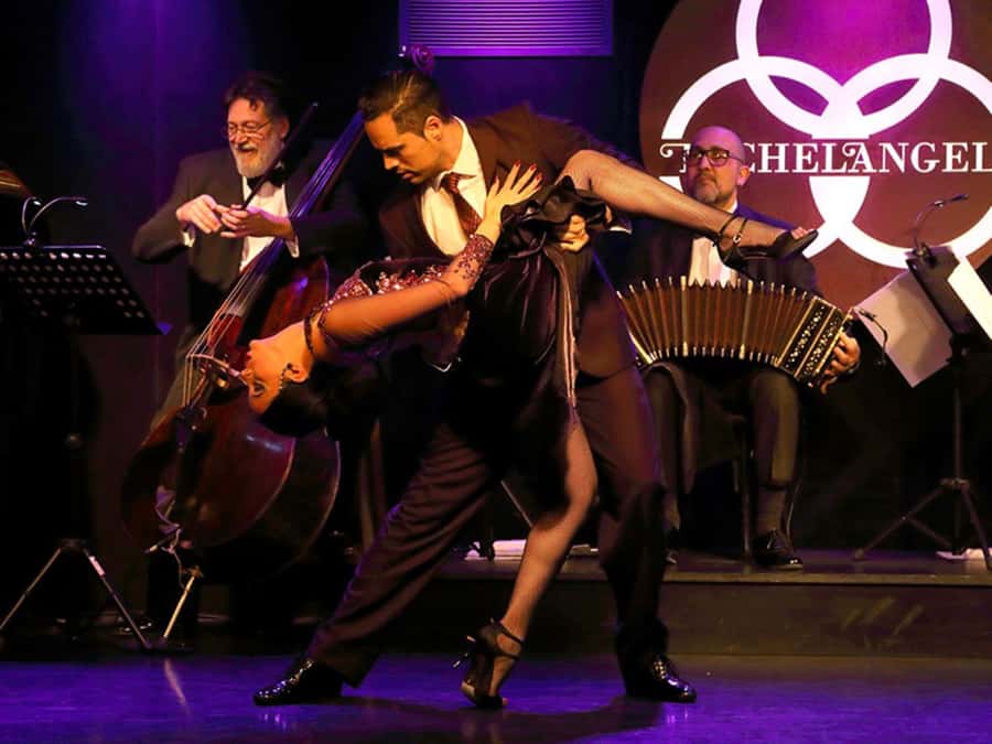Tango Show at: MichelAngelo - FAQ