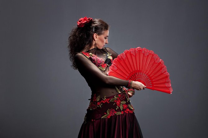 Tapas and Flamenco Show Small Group Tour in Barcelona - Starting near Palau de la Música at 6:45 p.m.