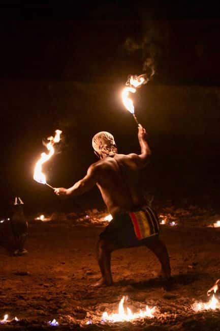 Tenerife: Castillo San Miguel Medieval Show and Banquet - Picking the right ticket and transport option