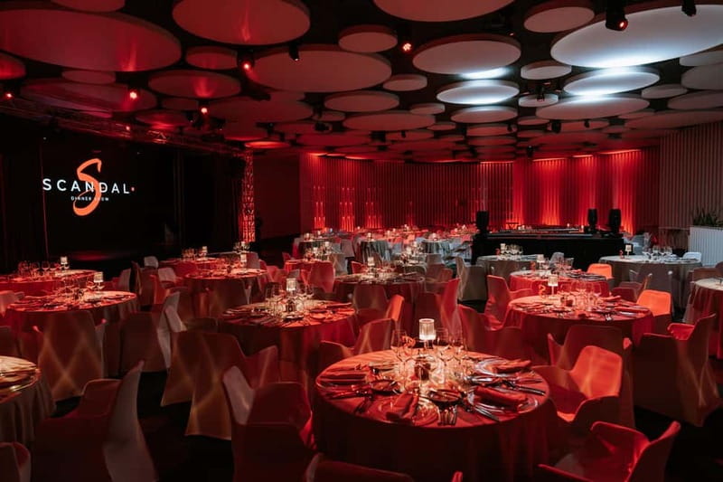Tenerife: Scandal Dinner Show Entry Ticket and 5-Course Meal - Five courses served between the acts