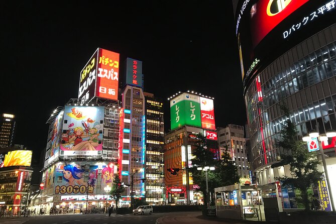 The Dark Side of Tokyo - Night Walking Tour Shinjuku Kabukicho - Kabukicho and the adult entertainment district