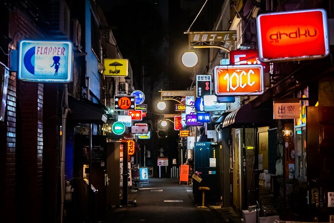 The Dark Side of Tokyo - Night Walking Tour Shinjuku Kabukicho - Omoide Yokocho, Shinjuku’s famous drinking alley
