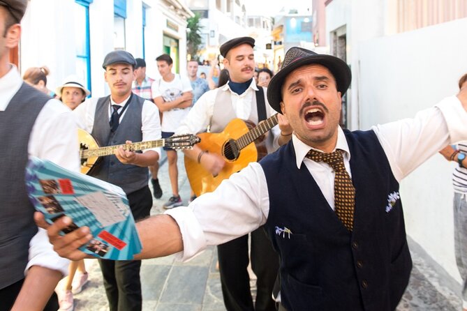The Greek Wedding Show - Santorini - From family home to open-air courtyard