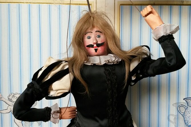 Theatre Royal DE Toone Puppet Show Ticket - The performance: puppets, voices, and a Dracula production