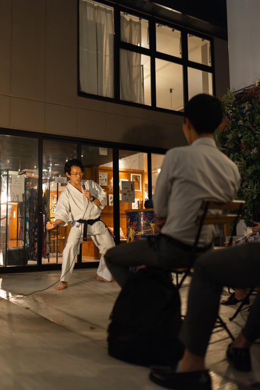 Tokyo: English Standup Comedy Night - Who will enjoy this most