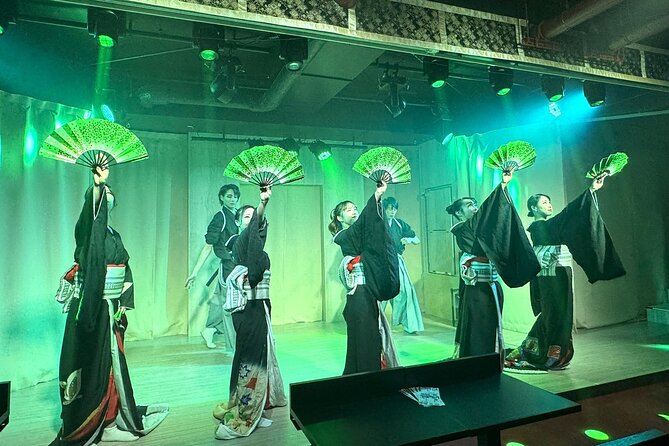Tokyo Japanese Dance Cabaret Theater Asakusa-Kaguwa - Costumes and cast interaction are central to the experience