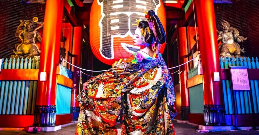 Tokyo: Japanese Dance Cabaret Theater Asakusa-Kaguwa Ticket - What kind of Japanese show is Asakusa-Kaguwa?