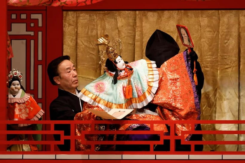 Tokyo: KABUKI, BUNRAKU, etc. presented by National Theatre - What this National Theatre program really offers
