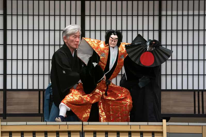 Tokyo: KABUKI, BUNRAKU, etc. presented by National Theatre - The rhythm, seating, and theatre etiquette