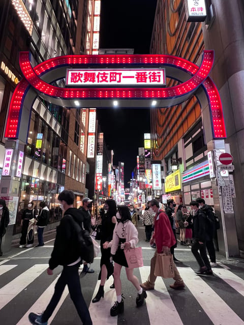 Tokyo Night Drive Wangan Expressway and Daikoku PA - Why this night drive feels different from a normal Tokyo tour