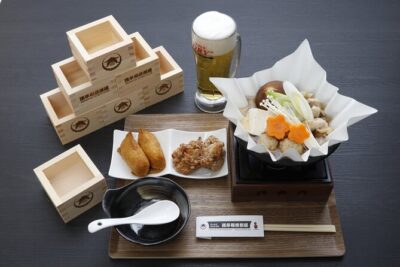 Tokyo Sumo Entertainment Show with Chicken Hot Pot and Photo