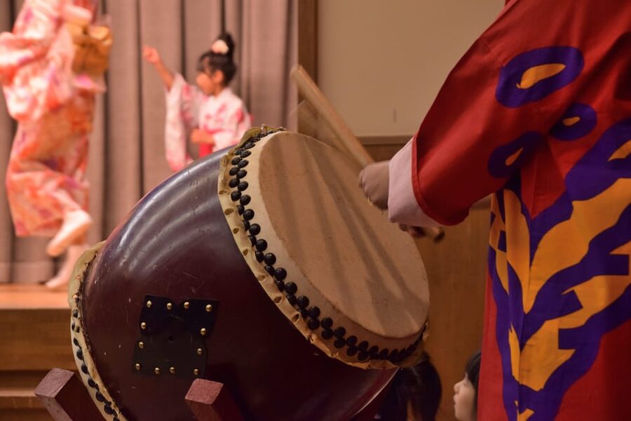 Tokyo: Taiko Drum Experience in Kabukicho with Dinner - Meeting at Okubo Station at 17:50