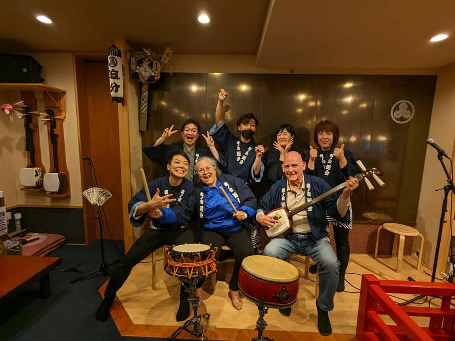 Tokyo: Traditional Asakusa Music Show with Dinner - Shamisen, drums, and folk songs up close