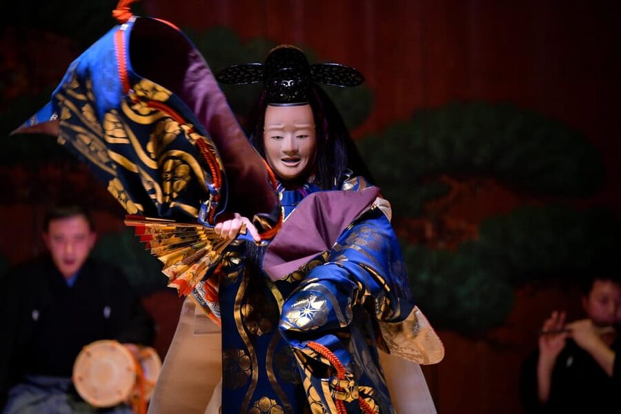 Tokyo: Traditional Japanese Performing Arts Show and Dinner - Who will enjoy SUIGIAN most