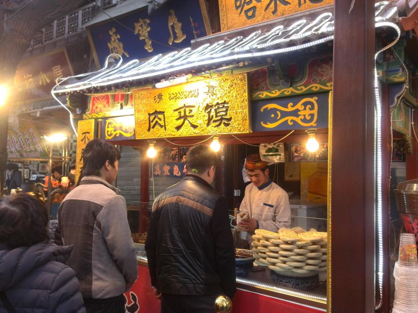 Top 3 Xian Sites to Terracotta Army & Dinner Show w/ Options - Riding the Ming Dynasty City Wall