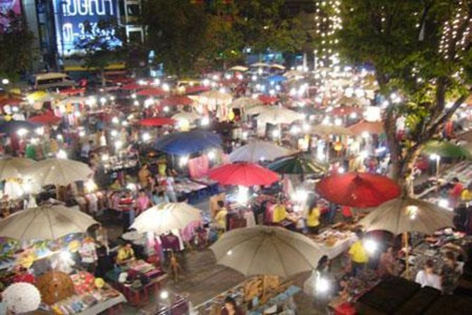 Traditional Khum Khantoke Dinner from Chiang Mai with Cultural Dance Show - Key points to know before booking