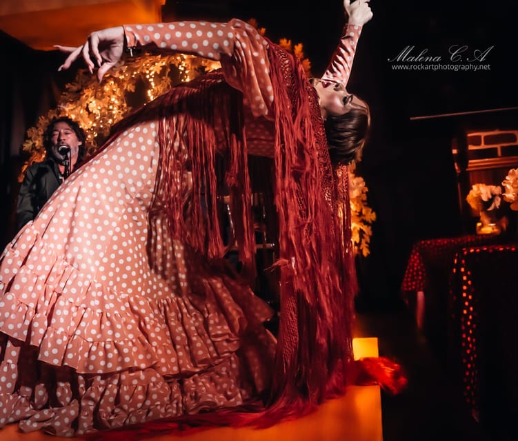Valencia: Flamenco Show at Tablao La Reina - Flamenco beside Plaza de la Reina
