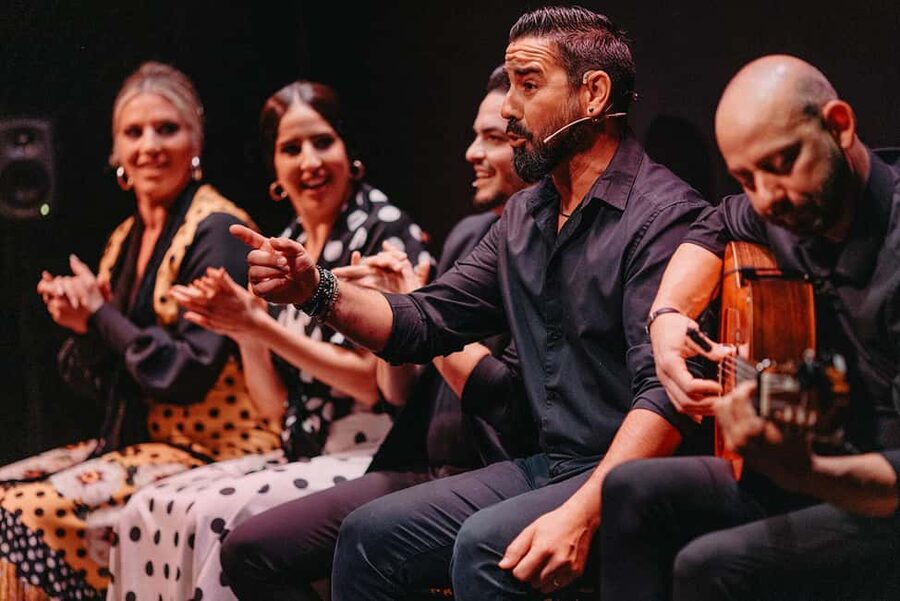 Valencia: Flamenco Show with Dinner at La Bulería - Seating can shape the whole evening