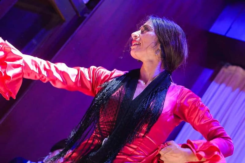 Valencia: La Linterna Flamenco Show - What La Linterna’s flamenco show feels like
