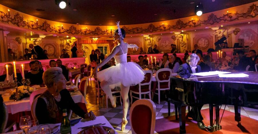 Venice: Cabaret Dinner Show - Five Courses in the Theatre Hall