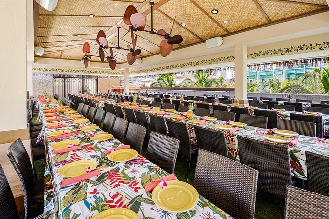 Waikiki Luau Buffet with Optional Rock-A-Hula Show Ticket - My recommendation: choose it for the show, not only the luau