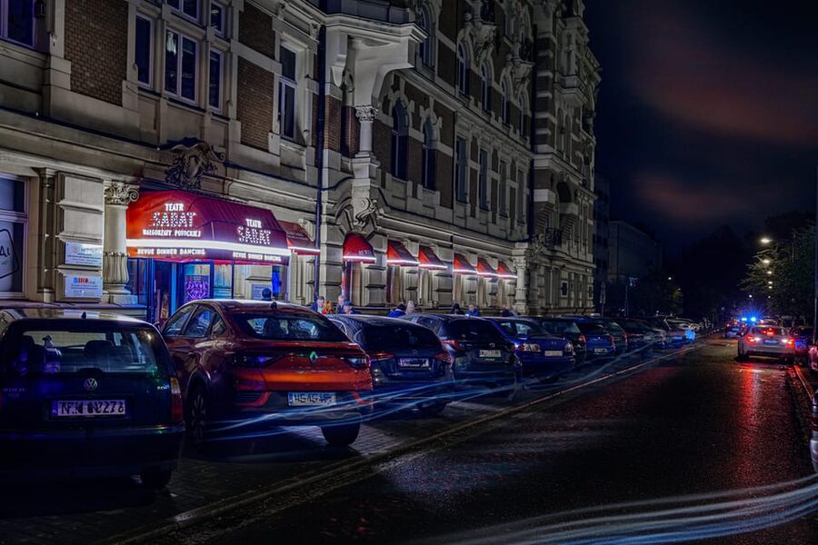 Warsaw: Live Show at Sabat Theatre - A cabaret evening in central Warsaw