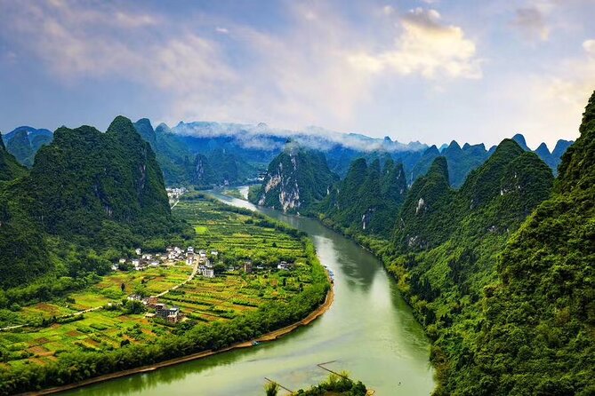 Xianggong Hill Cormorant fishing show Fuli ancient bridge DayTour - Xianggong Hill and the Li River from above